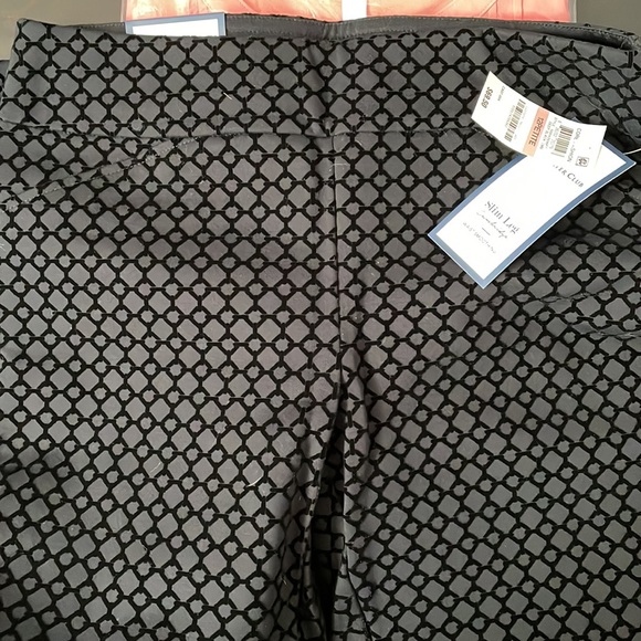 Black slim leg, waist smoothing pants. - Picture 3 of 3